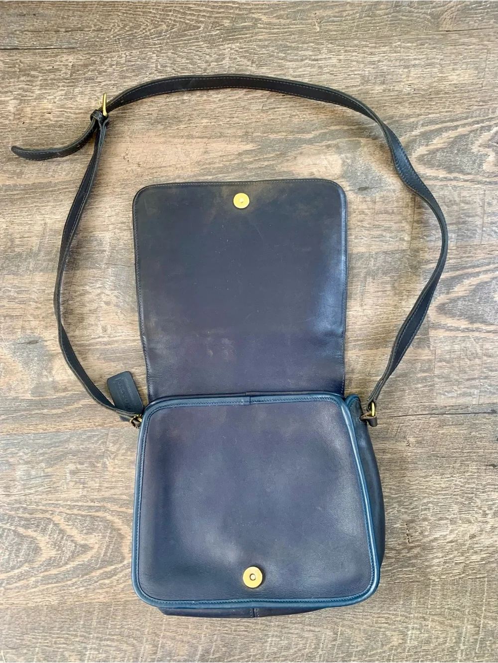 Vintage Coach Navy Leather Crossbody -Messenger Bag